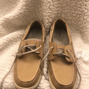 Sperry’s Ladies Tan Shoes